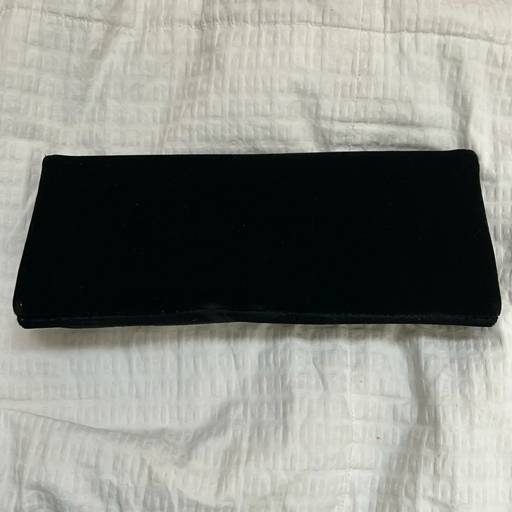Shira Leah Black Velvet Clutch with Velvet Rose and Magnetic Closure - Picture 7 of 7